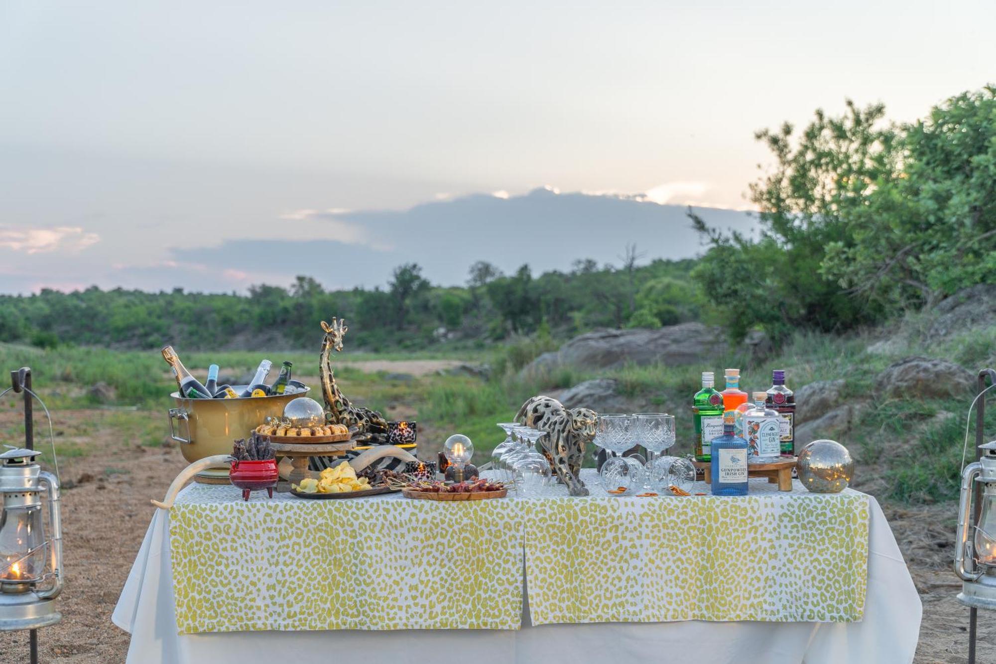 Last Word Kitara Khu bảo tồn Khu bảo tồn Klaserie Private Nature Reserve Ngoại thất bức ảnh